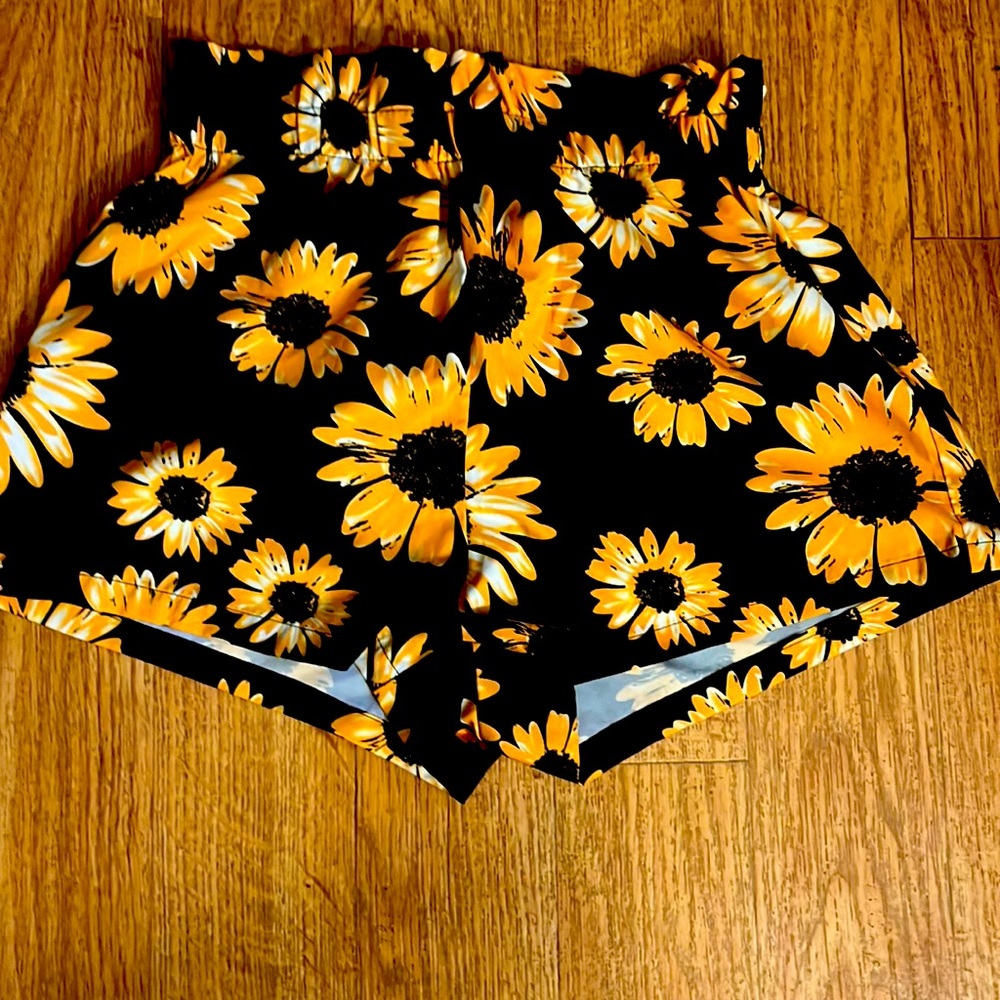 Sunflower shorts